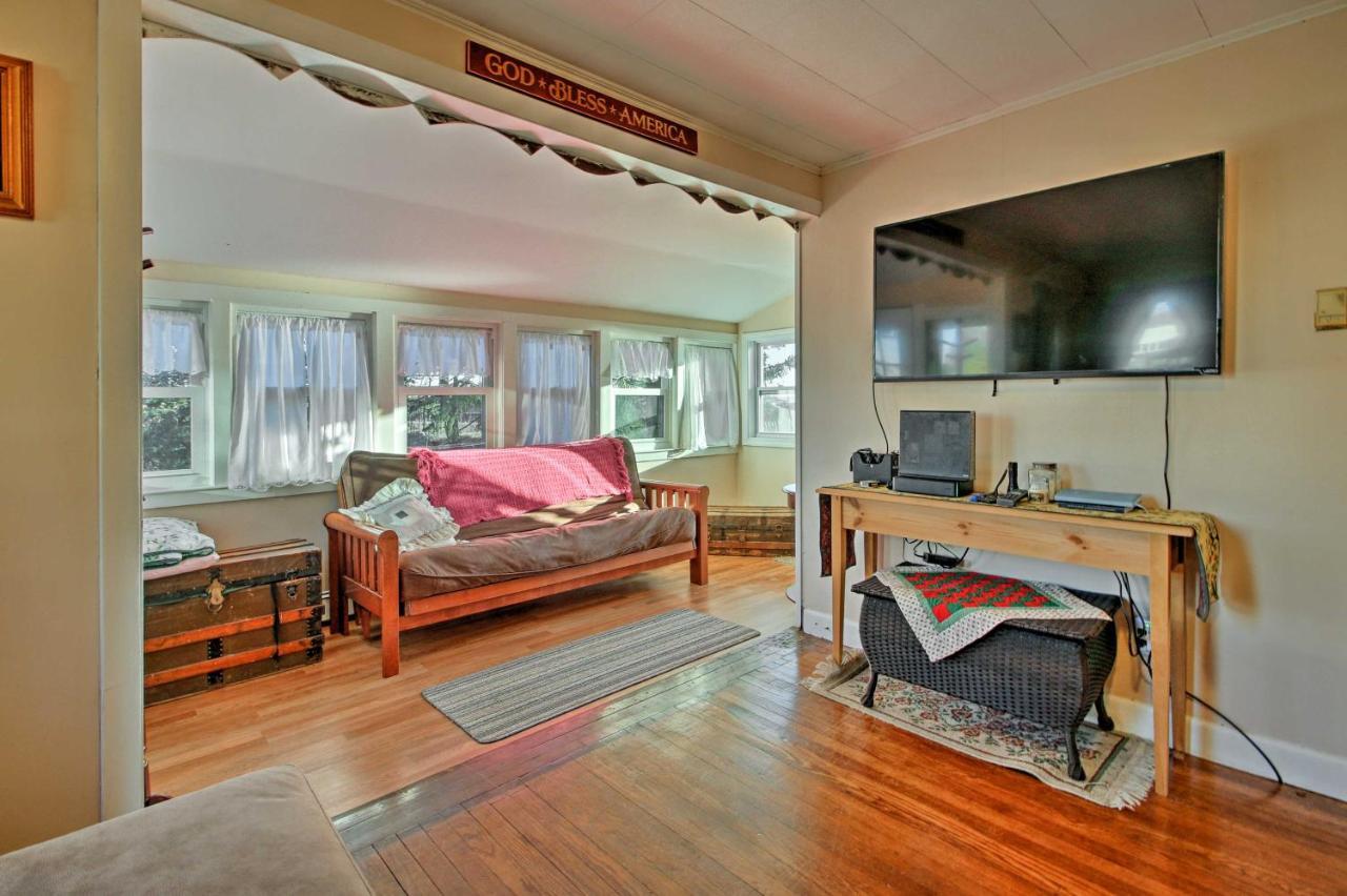 Cozy Buzzards Bay Home Steps To Cape Cod Canal! Bourne Esterno foto